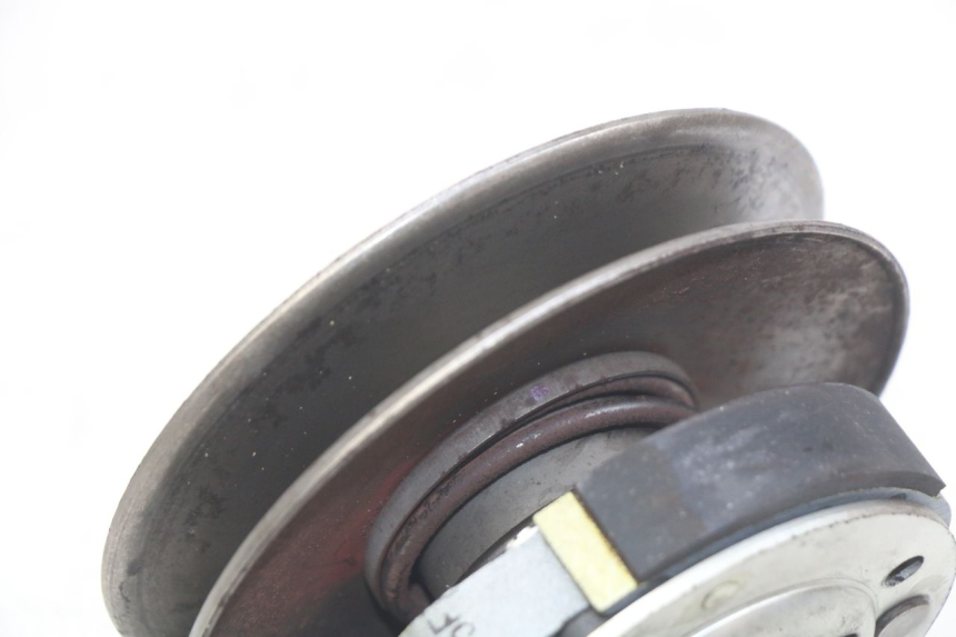 photo de CLUTCH PIAGGIO FLY 4T 50 (2013 - 2017)