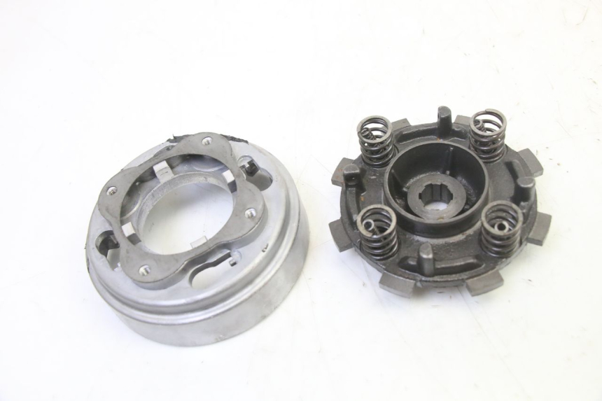 photo de CLUTCH APOLLO RFZ 125