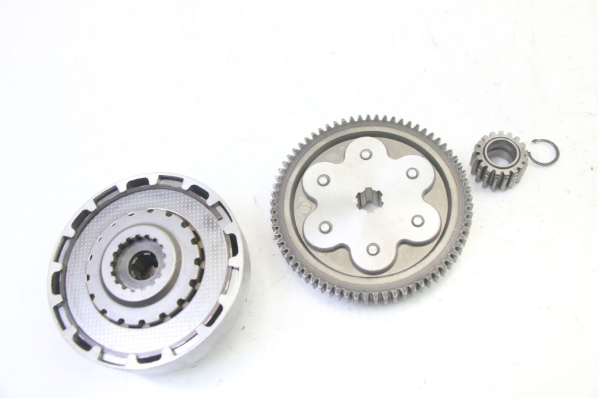 photo de CLUTCH APOLLO RFZ 125