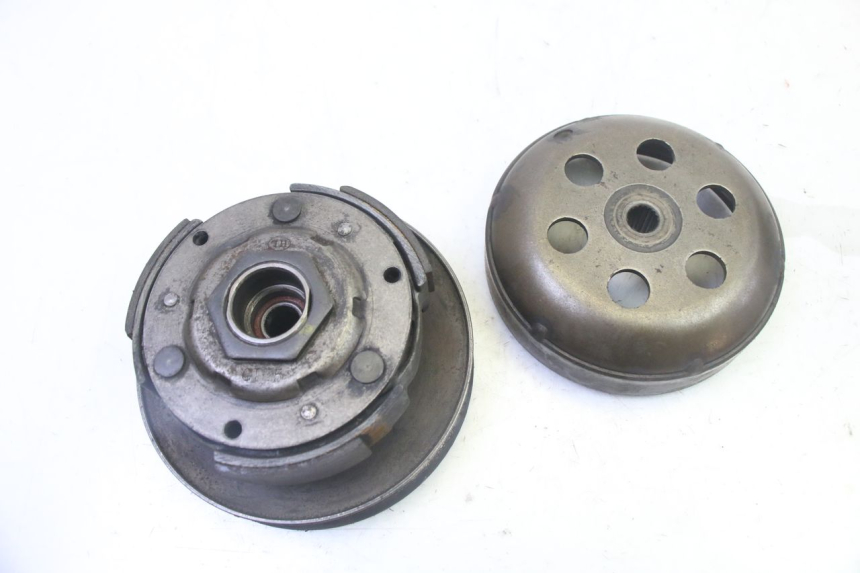 photo de CLUTCH PEUGEOT SATELIS 125 (2013 - 2018)