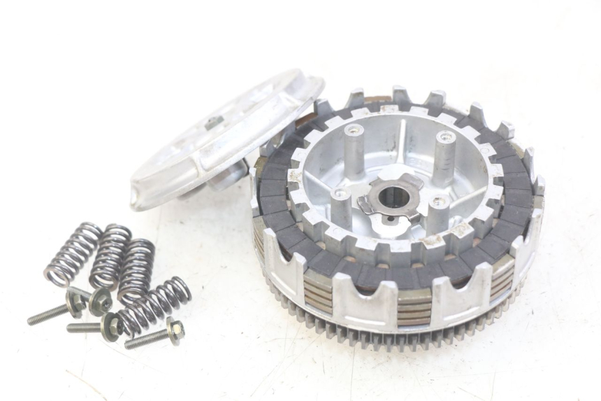 photo de CLUTCH YAMAHA SR 125 (1982 - 2003)