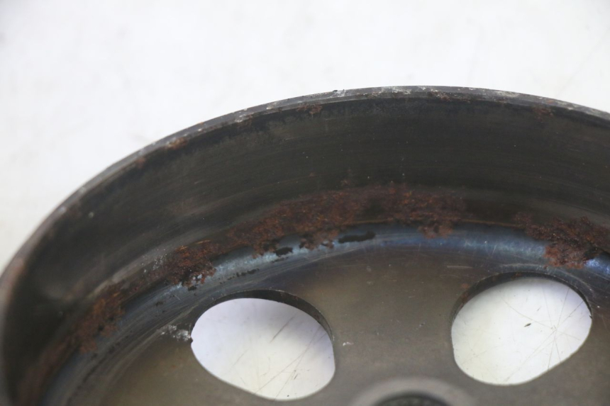 photo de CLUTCH PEUGEOT VIVACITY 100 (1999 - 2008) - Surface and material condition