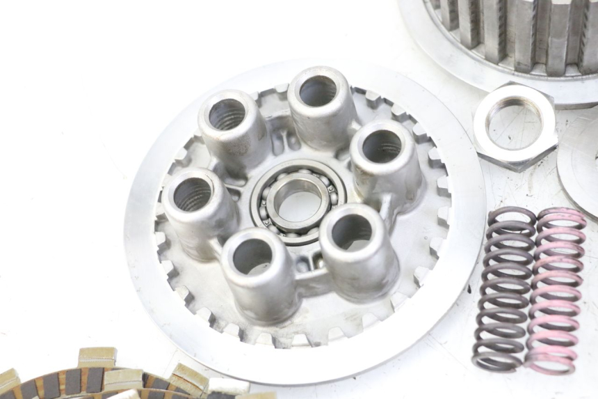 photo de CLUTCH YAMAHA FZ6 FAZER S2 600 (2007 - 2011)