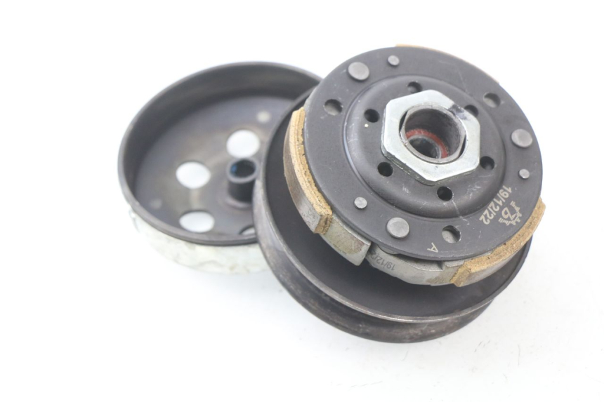 photo de CLUTCH UNIVERSAL BIKE ZN50QT-11B 50 (2018 - 2021)