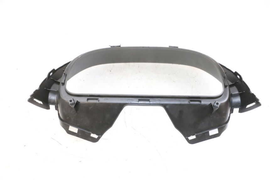 photo de SPEEDOMETER SURROUND SUZUKI BURGMAN 650 (2013 - 2020)