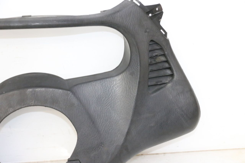 photo de SPEEDOMETER SURROUND HONDA FES S-WING SWING ABS 125 (2007 - 2015)