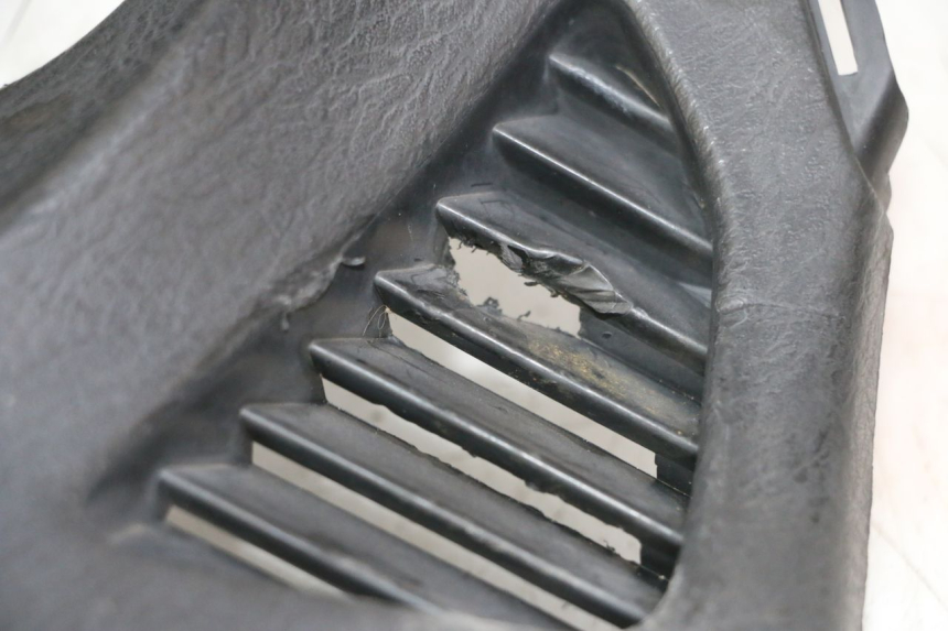 photo de SPEEDOMETER SURROUND HONDA FES S-WING SWING ABS 125 (2007 - 2015)