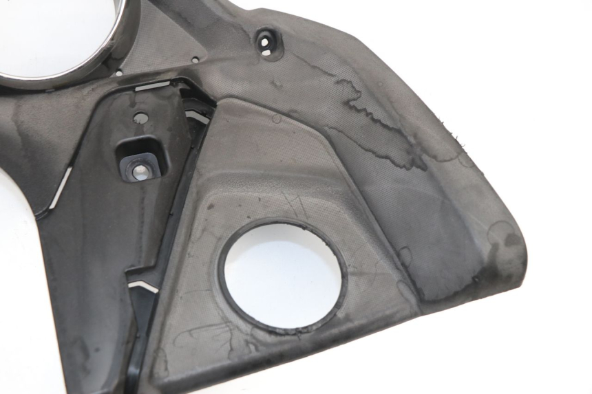 photo de SPEEDOMETER SURROUND KYMCO DINK STREET 125 (2009 - 2014)