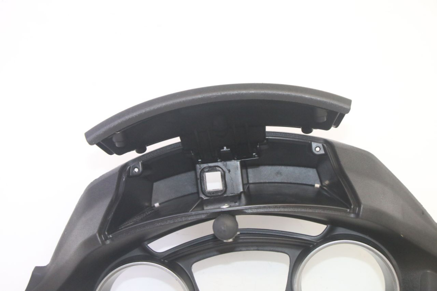 photo de SPEEDOMETER PANEL PIAGGIO MP3 HPE 350 (2018 - 2020) - Alternative perspective