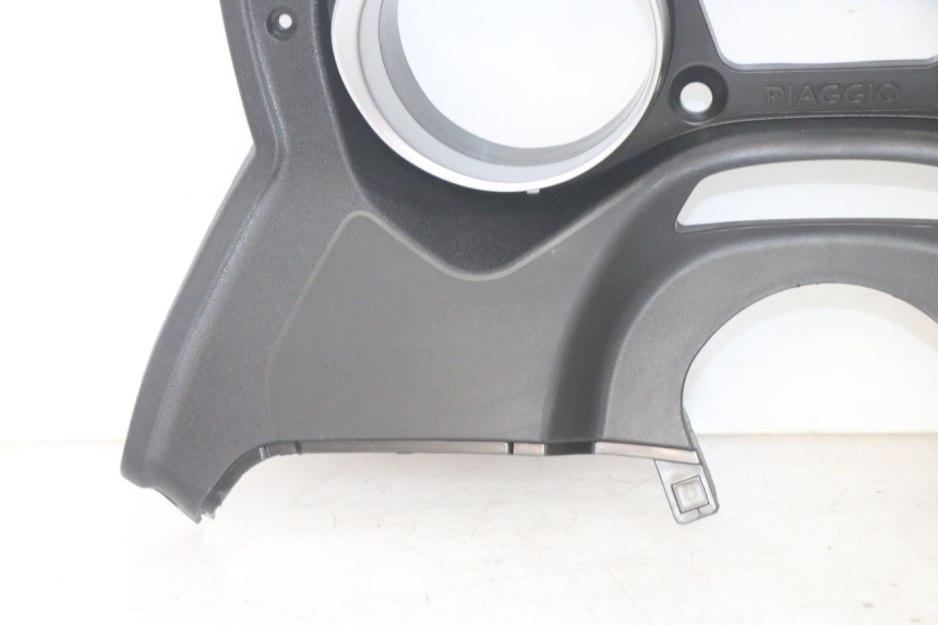 photo de SPEEDOMETER PANEL PIAGGIO MP3 HPE 300 (2019 - 2026) - Supplementary product photo
