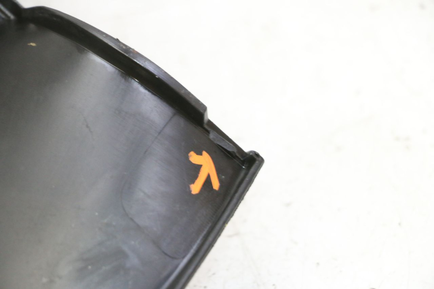 photo de SPEEDOMETER PANEL PIAGGIO MP3 LT 300 (2010 - 2016) - Fixing points details