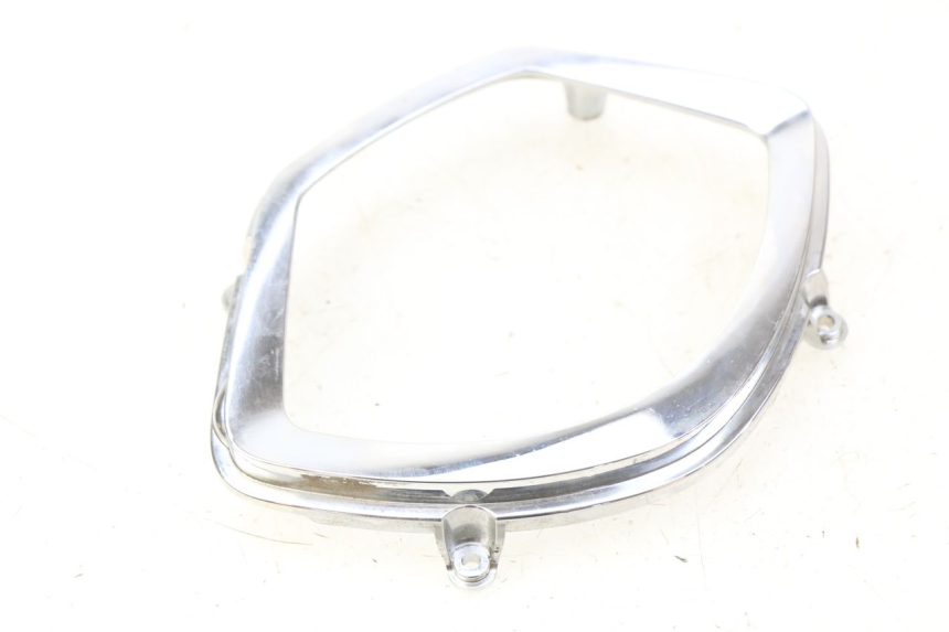 photo de SPEEDOMETER SURROUND PIAGGIO LIBERTY IGET 4T 50 (2015 - 2020)
