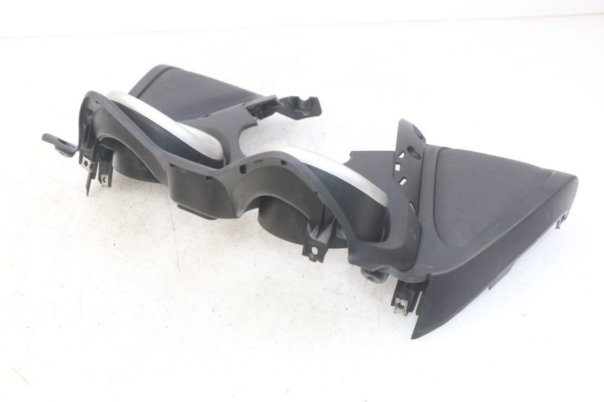 photo de SPEEDOMETER SURROUND MBK SKYCRUISER 125 (2010 - 2013)