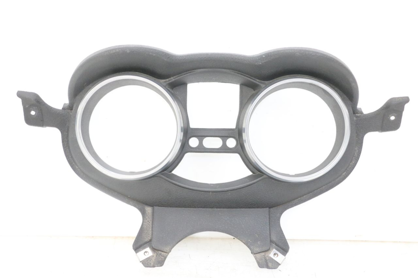 photo de SPEEDOMETER SURROUND PIAGGIO XEVO - X EVO 125 (2007 - 2016) - Main view