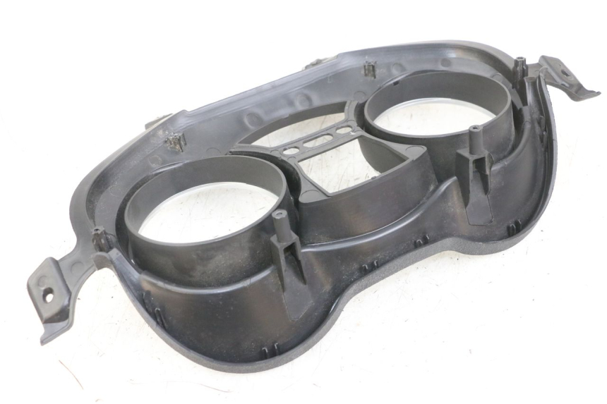 photo de SPEEDOMETER SURROUND PIAGGIO XEVO - X EVO 125 (2007 - 2016) - Component detail