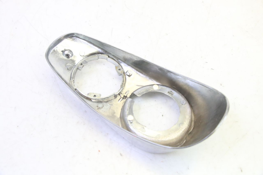 photo de SPEEDOMETER PANEL KYMCO ZING 125 (1997 - 2003) - Fixing points details