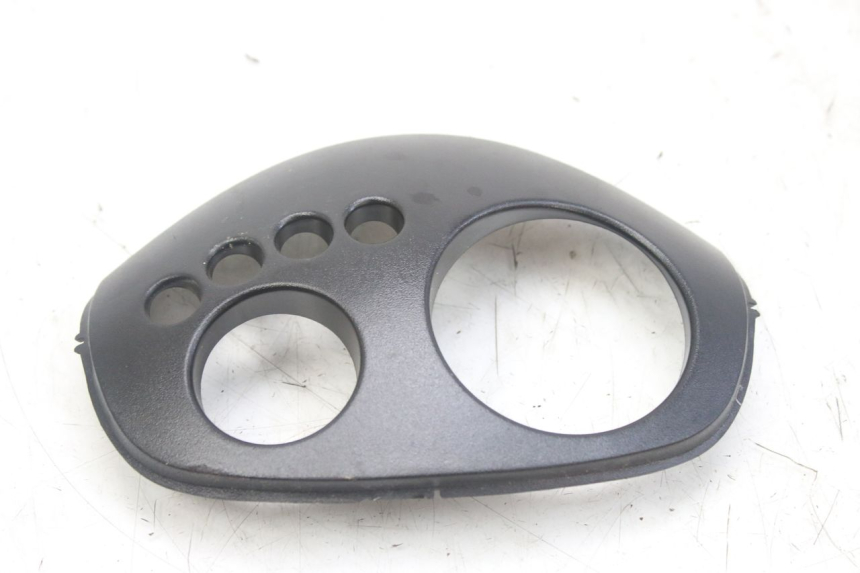 photo de SPEEDOMETER SURROUND PIAGGIO ZIP 4T 50 (2018 - 2020)