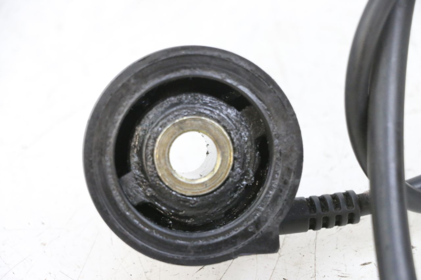 photo de SPEEDOMETER DRIVE YAMAHA YP MAJESTY 125 (2002 - 2006) - Zoom on usage condition