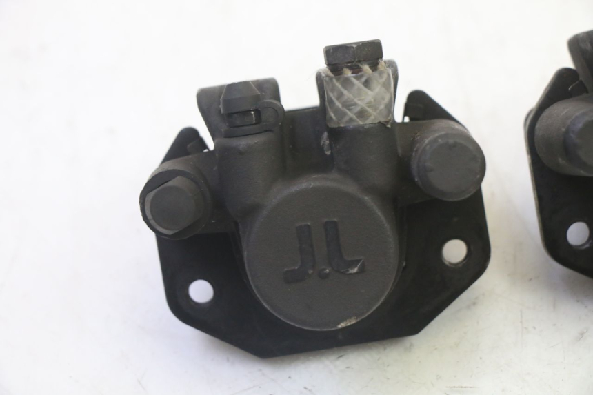 photo de REAR BRAKE CALIPER QUADRO 4 4D 350 (2015 - 2018)