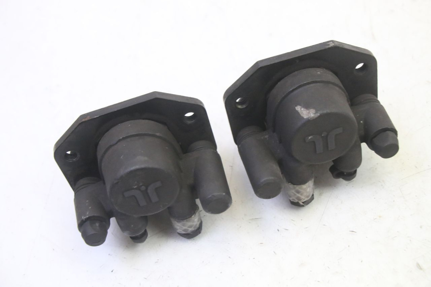 photo de REAR BRAKE CALIPER QUADRO 4 4D 350 (2015 - 2018)