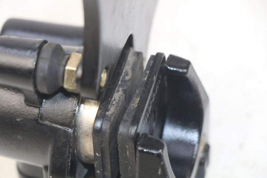 photo de REAR BRAKE CALIPER APOLLO RFZ 125