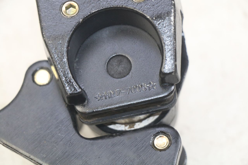photo de REAR BRAKE CALIPER APOLLO RFZ 125