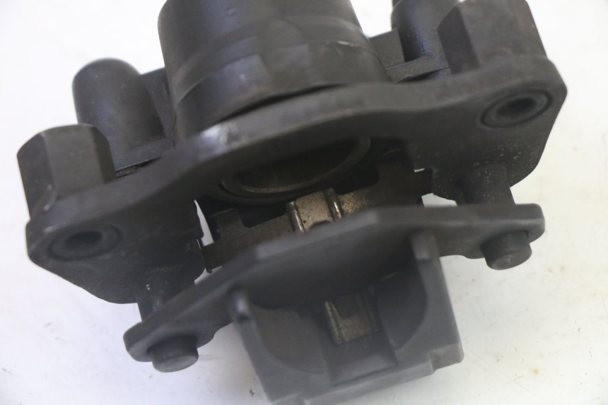 photo de REAR BRAKE CALIPER PEUGEOT CITYSTAR 50 (2013 - 2017)