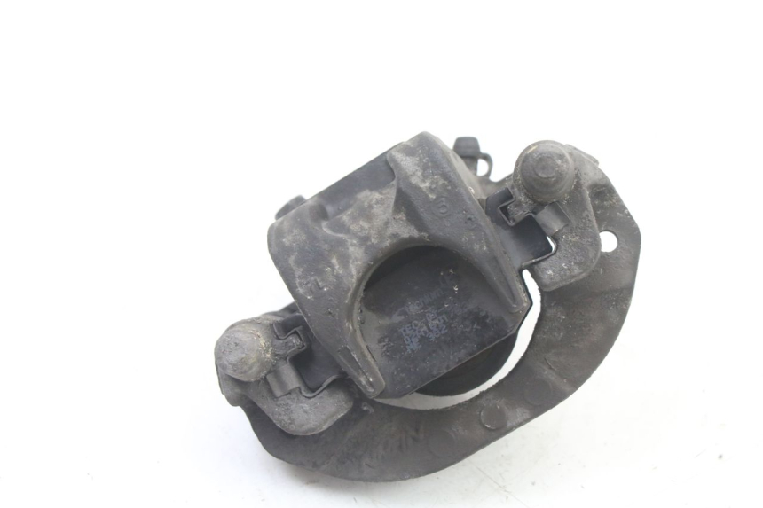 photo de REAR BRAKE CALIPER HONDA FES S-WING SWING ABS 125 (2007 - 2015) - Alternative perspective