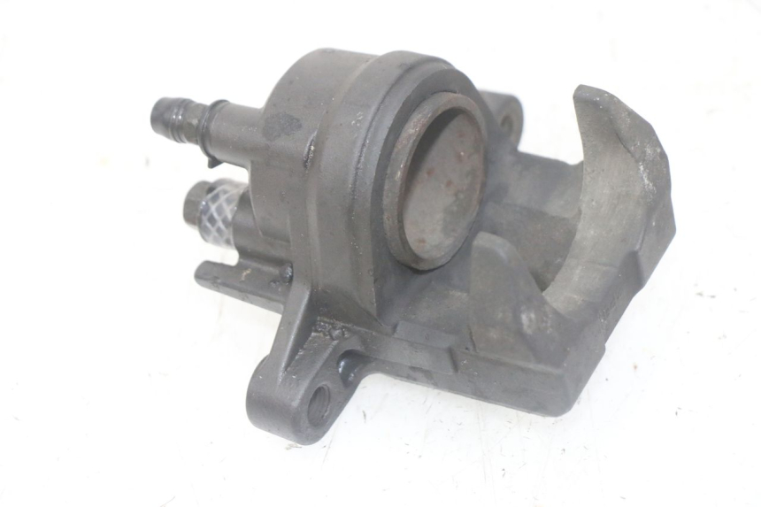 photo de REAR BRAKE CALIPER YAMAHA FJR ABS 1300 (2006 - 2012) - Alternative perspective