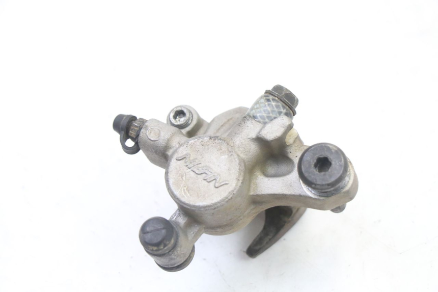 photo de REAR BRAKE CALIPER KAWASAKI KX F KXF 450 (2009 - 2011)