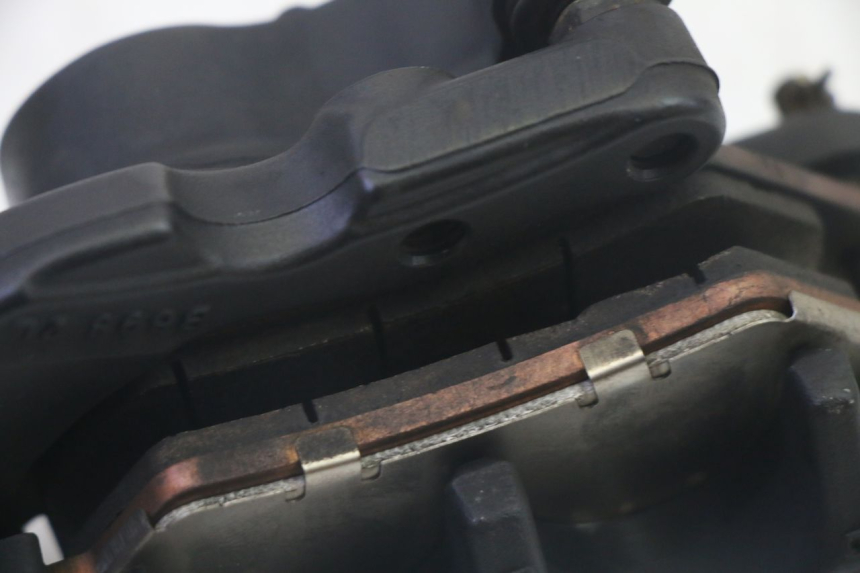 photo de REAR BRAKE CALIPER BMW R GS 1250 (2021 - 2024) - Surface and material condition