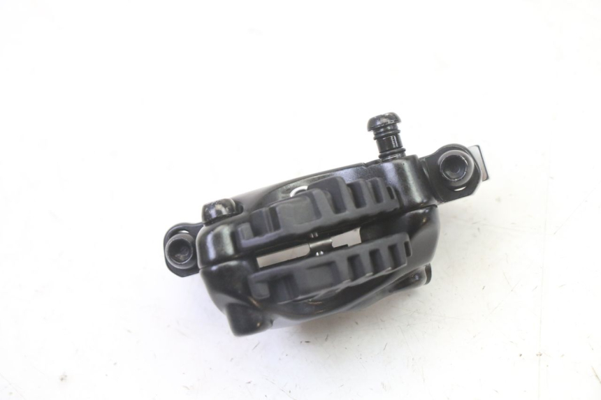 photo de REAR BRAKE CALIPER DUALTRON VICTOR LIMITED 1