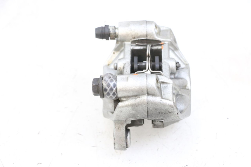 photo de REAR BRAKE CALIPER YAMAHA YP MAJESTY 125 (2002 - 2006) - Technical close-up