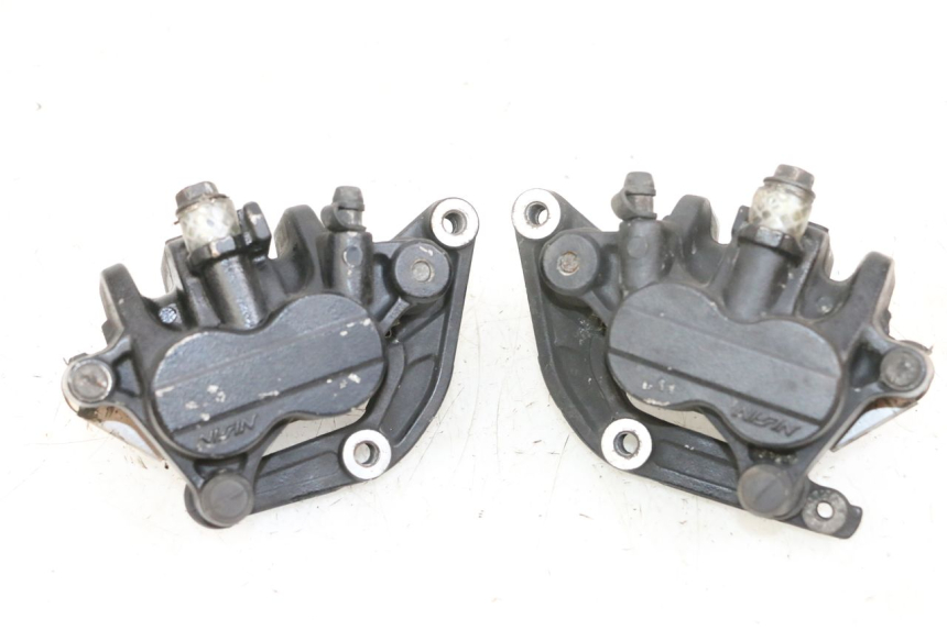 photo de FRONT BRAKE CALIPER SUZUKI BURGMAN 650 (2013 - 2020)