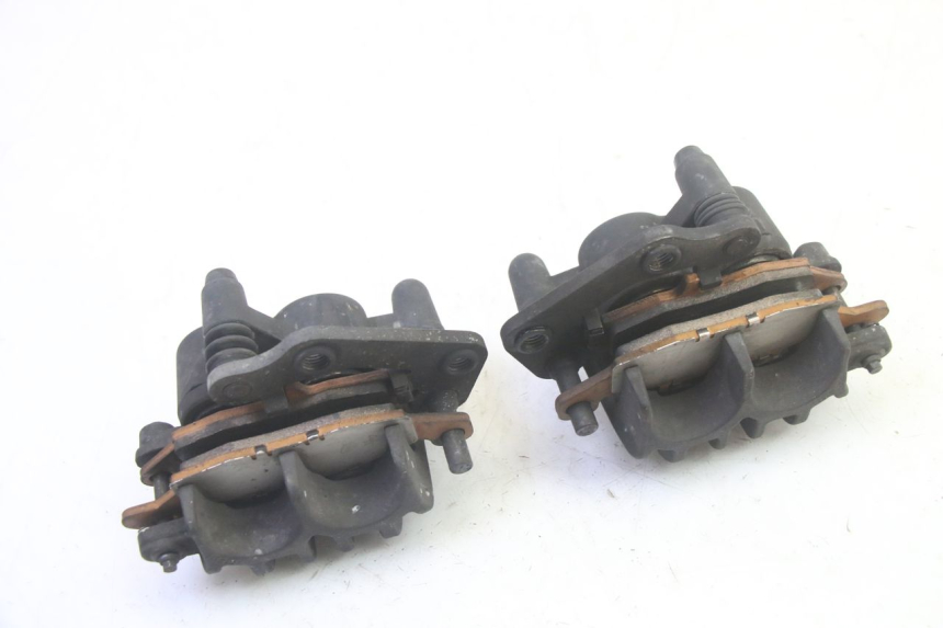 photo de FRONT BRAKE CALIPER SUZUKI DL V STROM 1000 (2002 - 2007) - Additional view of the item