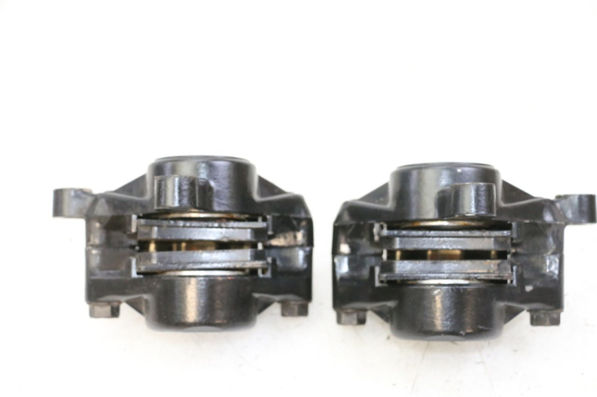 photo de FRONT BRAKE CALIPER YAMAHA FJ 36Y 1100 (1984 - 1985)