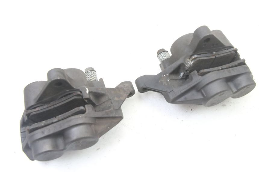 photo de FRONT BRAKE CALIPER YAMAHA FZ6 FAZER S2 600 (2007 - 2011)
