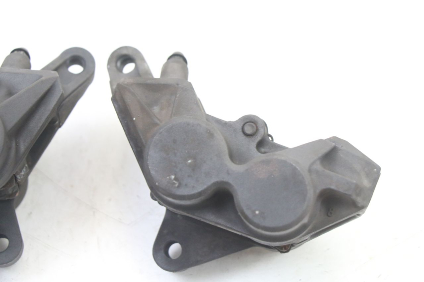 photo de FRONT BRAKE CALIPER YAMAHA FZ6 FAZER S2 600 (2007 - 2011)