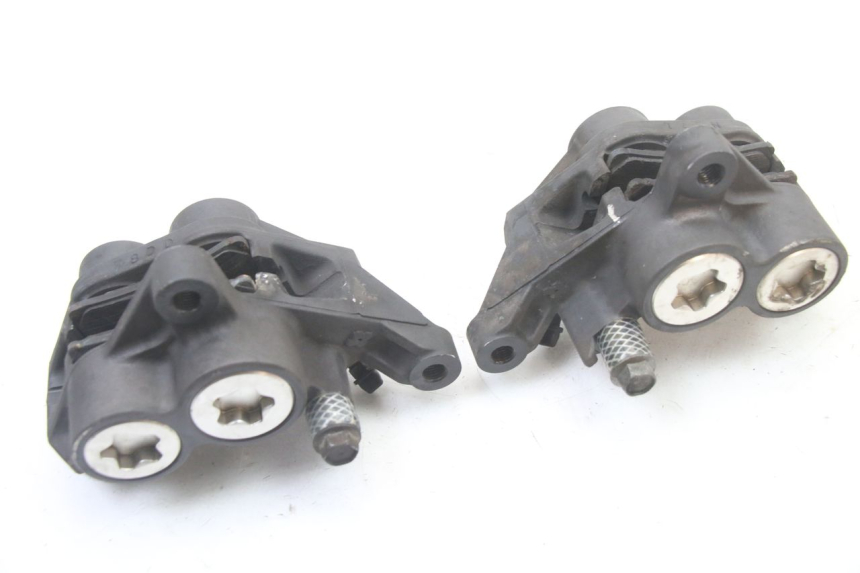 photo de FRONT BRAKE CALIPER YAMAHA FZ6 FAZER S2 600 (2007 - 2011)