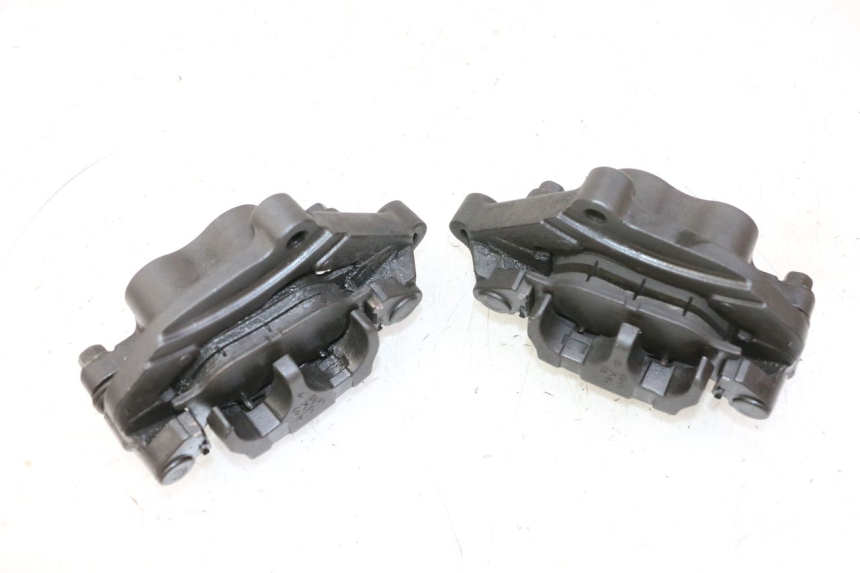 photo de FRONT BRAKE CALIPER YAMAHA FZ6 N FAZER 600 (2004 - 2006)