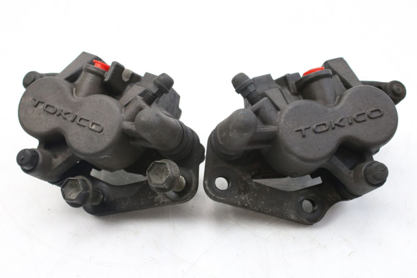 photo de FRONT BRAKE CALIPER SUZUKI GSF S BANDIT 600 (2000 - 2004)