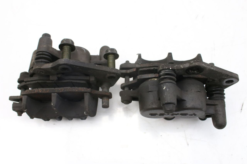 photo de FRONT BRAKE CALIPER SUZUKI GSF S BANDIT 600 (2000 - 2004)