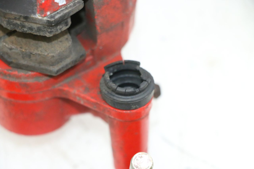 photo de FRONT BRAKE CALIPER JM MOTORS GTS 125 (2015 - 2019) - Zoom on usage condition