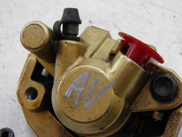 photo de FRONT BRAKE CALIPER PEUGEOT V-CLIC VCLIC 50 (2007 - 2013)