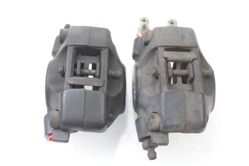 photo de FRONT BRAKE CALIPER PIAGGIO MP3 125 (2006 - 2014)