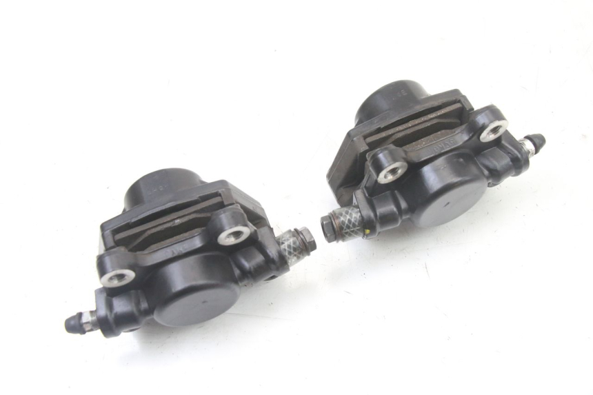 photo de FRONT BRAKE CALIPER PIAGGIO MP3 500 (2014 - 2016)