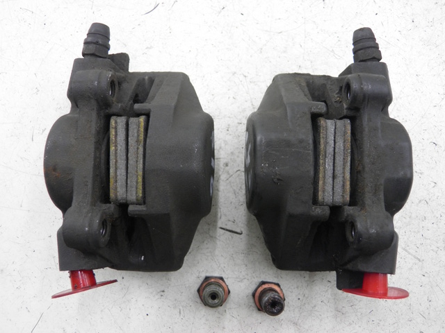 photo de FRONT BRAKE CALIPER PIAGGIO MP3 125 (2006 - 2014)