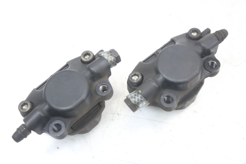 photo de FRONT BRAKE CALIPER PIAGGIO MP3 LT 400 (2007 - 2012)