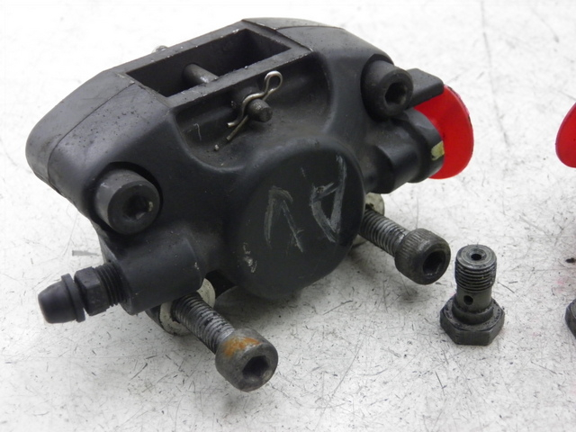 photo de FRONT BRAKE CALIPER PIAGGIO MP3 LT 300 (2010 - 2016)