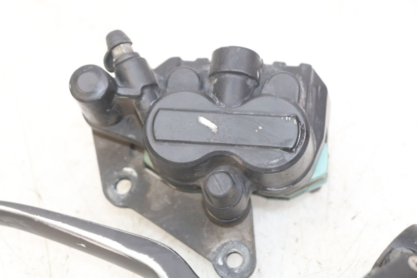 photo de FRONT BRAKE CALIPER PIAGGIO XEVO - X EVO 125 (2007 - 2016)